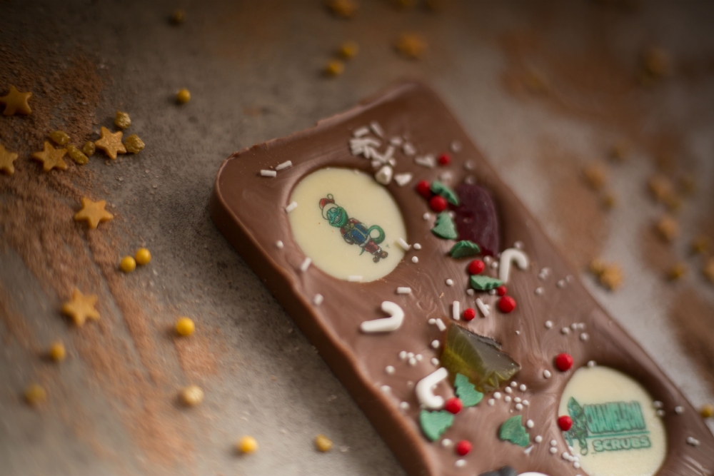 ''STRIPE'' The Chameleon Festive Milk Chocolate Bar