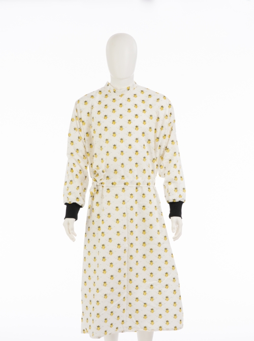 Bumble Bee Ivory Surgical Gown 100% Cotton